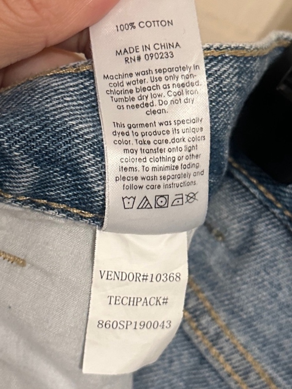 PacSun Ripped High Rise Straight Leg Jeans w Distressing, Light Wash, Sz 26 - Picture 4 of 4